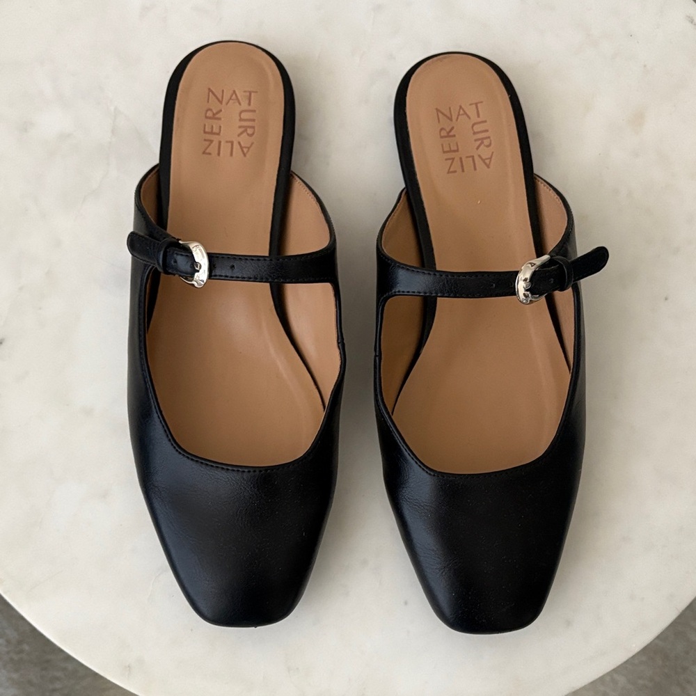 Naturalizer Black Leather Mules